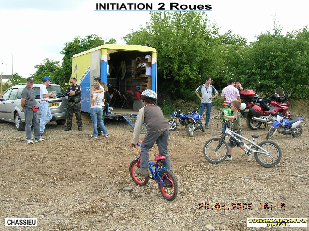 amitie_init-2-roues/img/2009 05  initiation 2 roues 2624.JPG